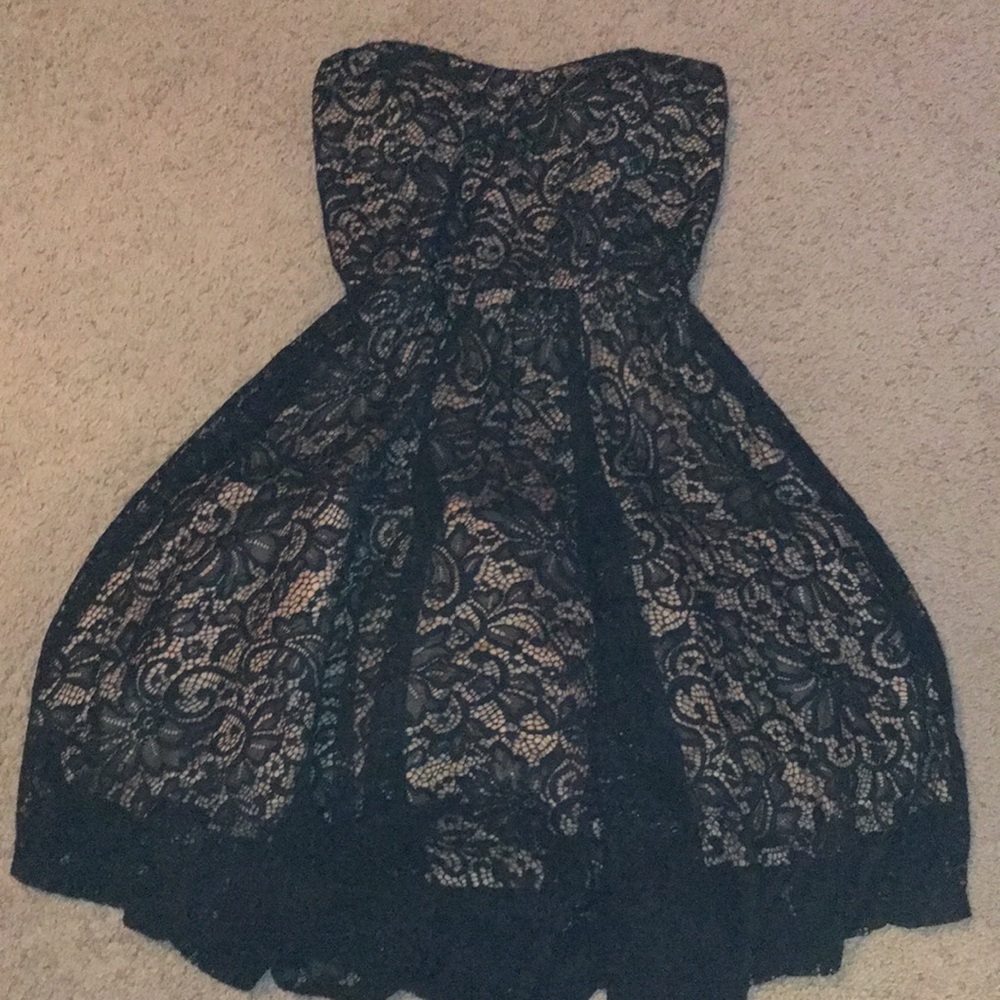 formal black papaya dress!! size medium!!
